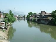 Asisbiz Kashmir Srinagar old city center India Apr 2004 08