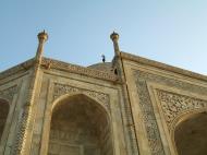 Asisbiz Agra Taj Mahal Mausoleum architecture India Apr 2008 02