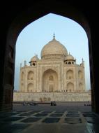 Asisbiz Agra Taj Mahal Mausoleum architecture India Apr 2008 09