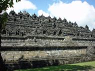 Asisbiz Java Yogyakarta Yogya Borobudur Pagoda Aug 2000 06