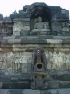 Asisbiz Java Yogyakarta Yogya Borobudur Pagoda Buddhas Aug 2000 06