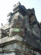 Asisbiz Java Yogyakarta Yogya Borobudur Pagoda Mosaics Aug 2000 12