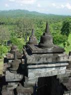 Asisbiz Java Yogyakarta Yogya Borobudur Pagoda stupas Aug 2000 10