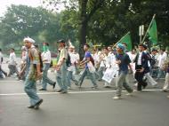 Asisbiz Jakarta Street Protest Aug 2000 02
