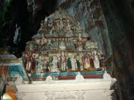Asisbiz Selangor Sri Subramaniam Kovil Batu Caves main shrine dome Sep 2000 01