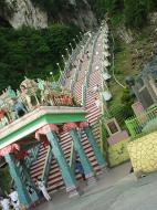 Asisbiz Selangor Sri Subramaniam Kovil Batu Caves stairs side view Sep 2000 01