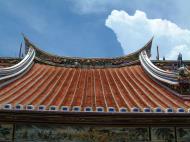 Asisbiz Malacca Chinese Temple Architecture Mar 2001 05