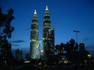 Asisbiz KL Petronas Twin Towers Malaysia at Night Mar 2001 12