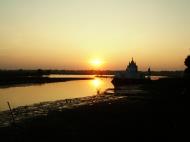 Asisbiz Amarapura Mandalay Thaungthaman lake sunset Nov 2004 02