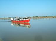 Asisbiz Ayeyarwady River or Irrawaddy River boats and ferries Dec 2000 06