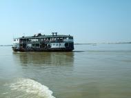 Asisbiz Ayeyarwady River or Irrawaddy River boats and ferries Dec 2000 10