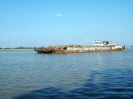 Asisbiz Ayeyarwady River or Irrawaddy River boats and ferries Dec 2000 18
