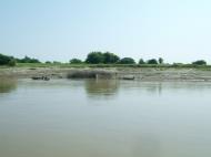 Asisbiz Pagan to Mandalay passenger ferry Ayeyarwady River Nov 2004 04