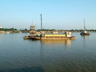 Asisbiz Pagan to Mandalay passenger ferry Ayeyarwady River Nov 2004 30