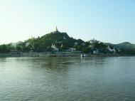 Asisbiz Pagan to Mandalay passenger ferry Ayeyarwady River Nov 2004 42