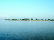 Asisbiz Pagan to Mandalay passenger ferry Ayeyarwady River Nov 2004 48