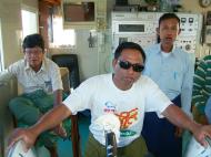Asisbiz Pagan to Mandalay passenger ferry bridge Nov 2004 01