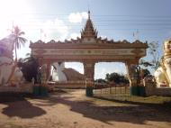 Asisbiz Naung Daw Gyi Mya Tha Lyaling Reclining Buddha Jan 2010 01
