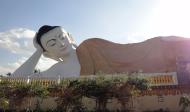 Asisbiz Naung Daw Gyi Mya Tha Lyaling Reclining Buddha Jan 2010 12