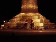 Asisbiz Pagan Bupaya pagoda at night Dec 2000 04