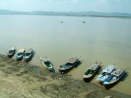 Asisbiz Pagan Bupaya pagoda panoramic views Nov 2004 04