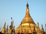 Asisbiz Thanlyin Kyaik Kauk pagoda stupa Oct 2004 01