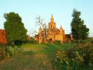 Asisbiz Bagan Payathonzu panoramic surrounds Nov 2004 18