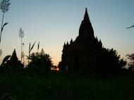 Asisbiz Bagan Payathonzu panoramic surrounds Nov 2004 59