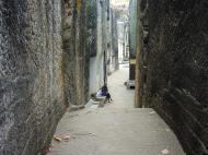 Asisbiz Monywa Shwe Ba Hill entrance Dec 2000 01