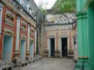 Asisbiz Monywa Shwe Ba Hill monastery grounds Dec 2000 02