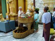 Asisbiz Myanmar Yangon Shwedagon Pagoda Monday Corner Oct 2004 01