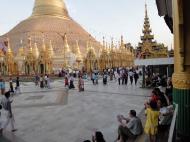 Asisbiz Myanmar Yangon Shwedagon Pagoda at twilight Dec 2009 02