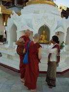 Asisbiz Myanmar Yangon Shwedagon Pagoda main Terrace Dec 2000 07