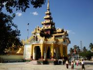 Asisbiz Bago Shwemawdaw Paya Buddhist architecture Myanmar Jan 2010 02