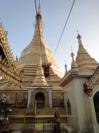 Asisbiz Yangon Sule Pagoda goldern stupa Jan 2010 15