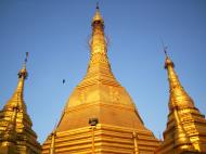 Asisbiz Yangon Sule Pagoda goldern stupa Jan 2010 26