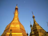 Asisbiz Yangon Sule Pagoda goldern stupa Jan 2010 30