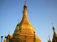 Asisbiz Yangon Sule Pagoda goldern stupa Jan 2010 31