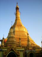 Asisbiz Yangon Sule Pagoda goldern stupa Jan 2010 32