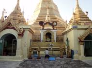 Asisbiz Yangon Sule Pagoda inner patio Jan 2010 18