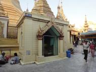 Asisbiz Yangon Sule Pagoda inner patio Jan 2010 19