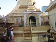 Asisbiz Yangon Sule Pagoda inner patio Jan 2010 25
