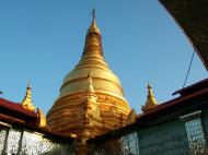 Asisbiz Mandalay Hill Sutaungpyei Pagoda stupa Nov 2004 04