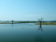 Asisbiz Myanmar Amarapura Mandalay Thaungthaman lake Nov 2004 21