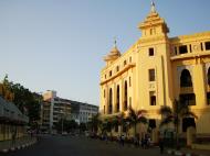 Asisbiz Yangon colonial architecture Sule pagoda Rd Maha Bandula Rd Yangon City Hall 2010 04