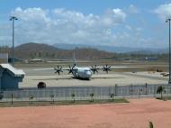 Asisbiz PNG Jacksons International Airport RAAF 66 Hercules Sep 2002 01