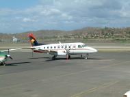 Asisbiz PNG Jacksons International Airport Southwest Air P2 SWF Sep 2002 01