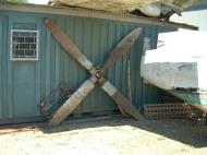 Asisbiz PNG Museum P 47 Thunderbolt propellor Sep 2002 01