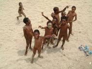 Asisbiz PNG Port Morseby Ela Beach Area Sep 2002 06