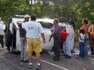 Asisbiz Panama Transport Car crash Jun 2004 01